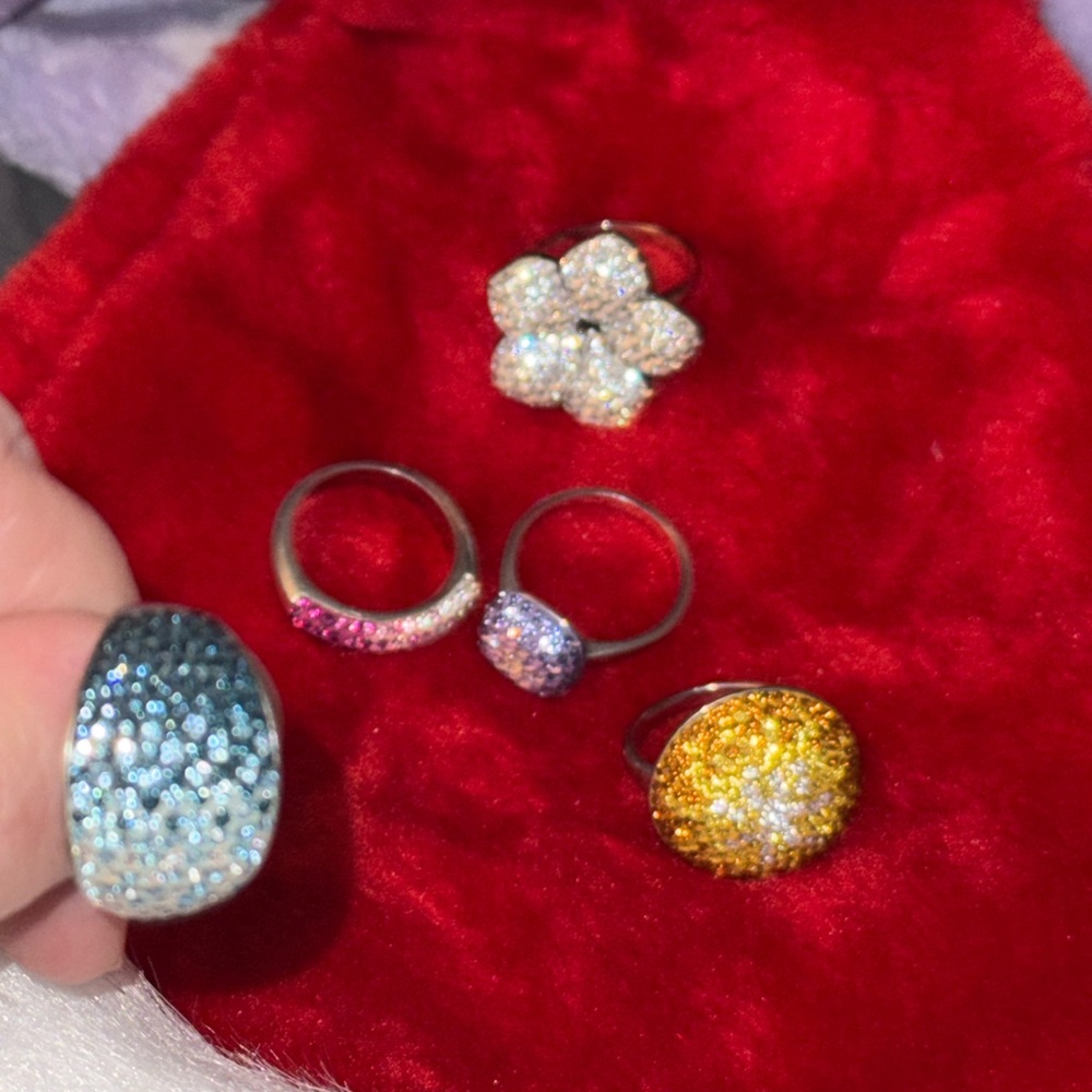 Elegant Silver and Gold Women's Ring Set
Total of 5 rings all size 10 one price - Picture 6 of 15